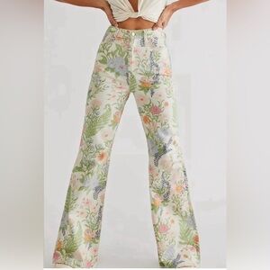 Wrangler Floral Women's Jeans - Multicolor